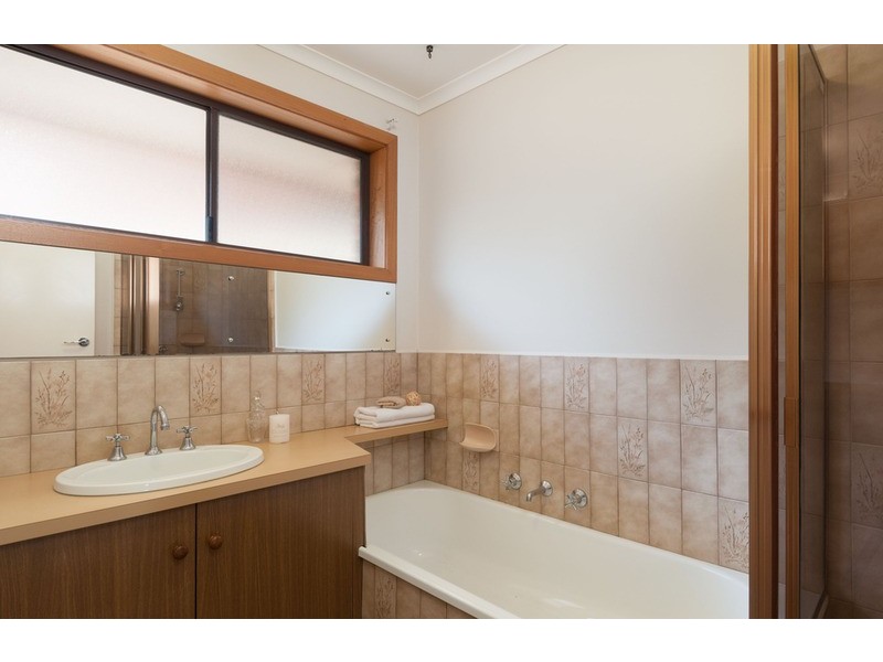 121  Commercial Road, Mount Evelyn VIC 3796