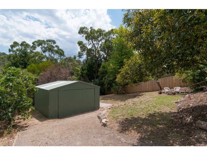 121  Commercial Road, Mount Evelyn VIC 3796