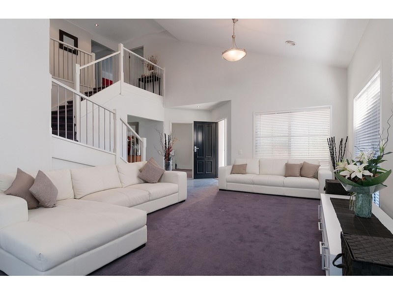 3 Regency Terrace, Warranwood VIC 3134