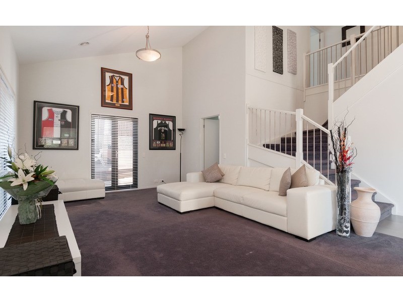 3 Regency Terrace, Warranwood VIC 3134