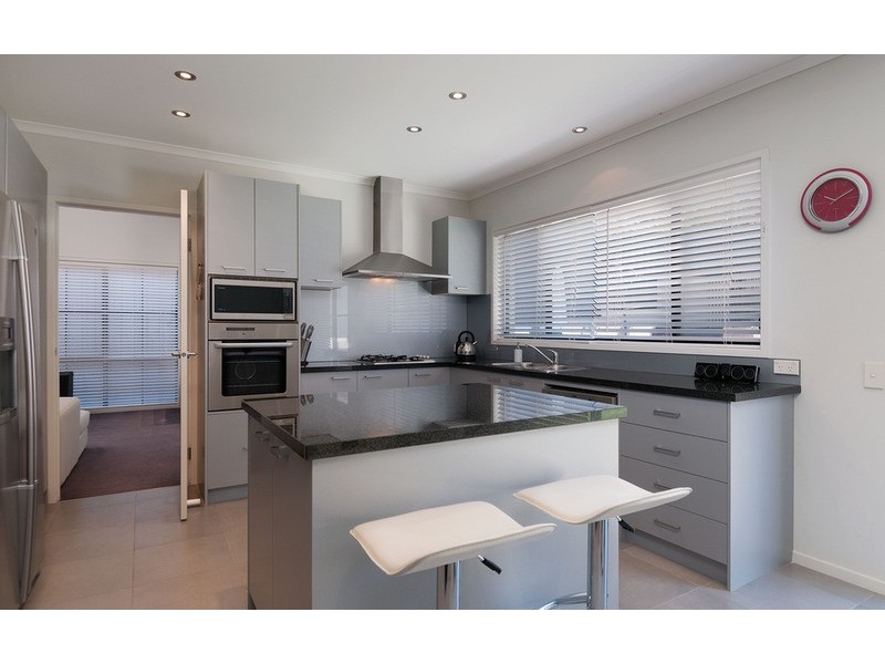 3 Regency Terrace, Warranwood VIC 3134