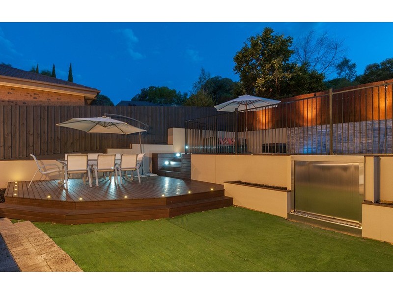 3 Regency Terrace, Warranwood VIC 3134