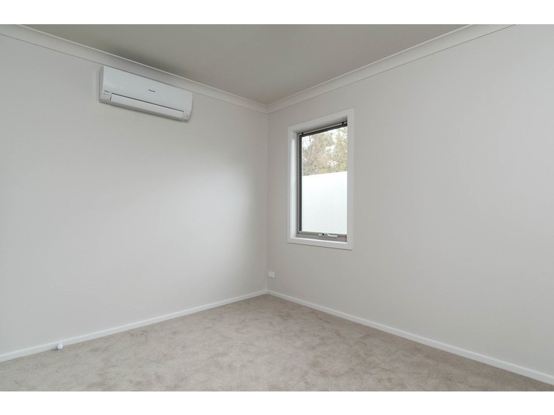 2/14 Wedderburn Crescent, Mount Evelyn VIC 3796