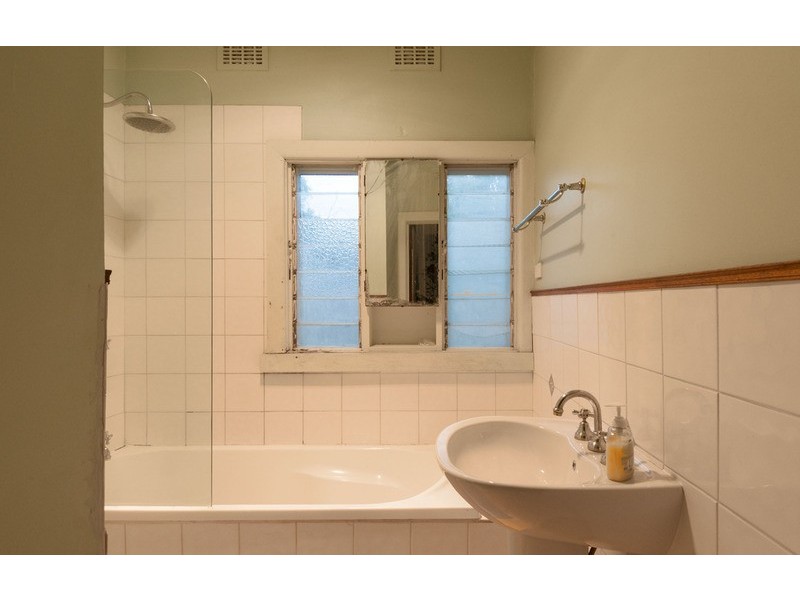 16 High Street, Seville East VIC 3139