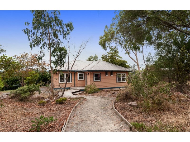 16 High Street, Seville East VIC 3139