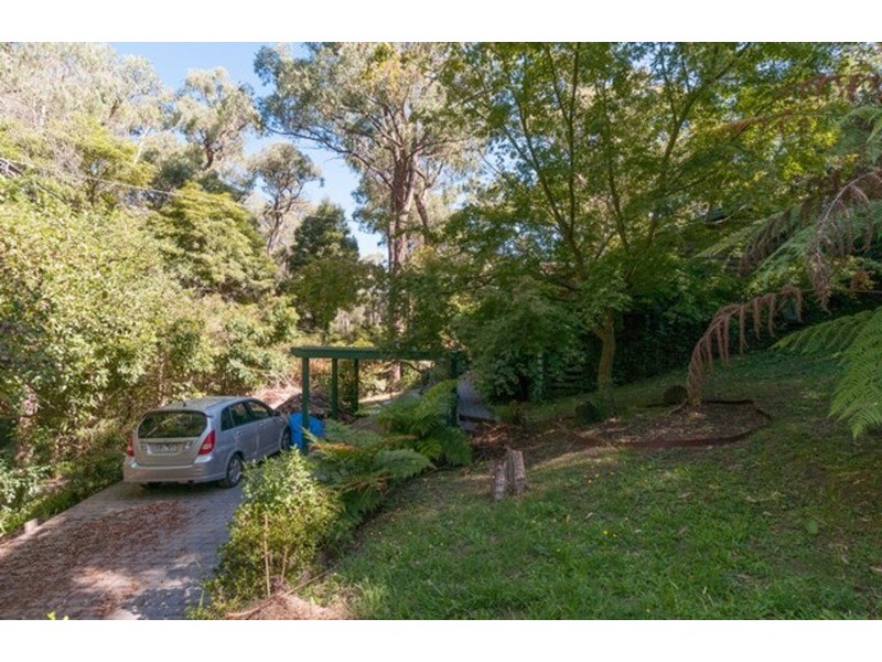 24 Joy  Avenue, Mount Evelyn VIC 3796