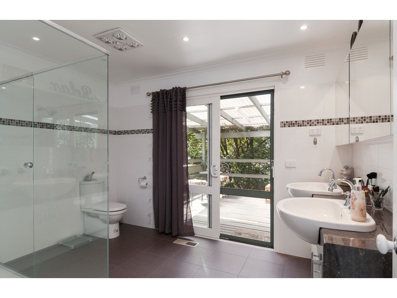 9 Clegg  Road, Mount Evelyn VIC 3796