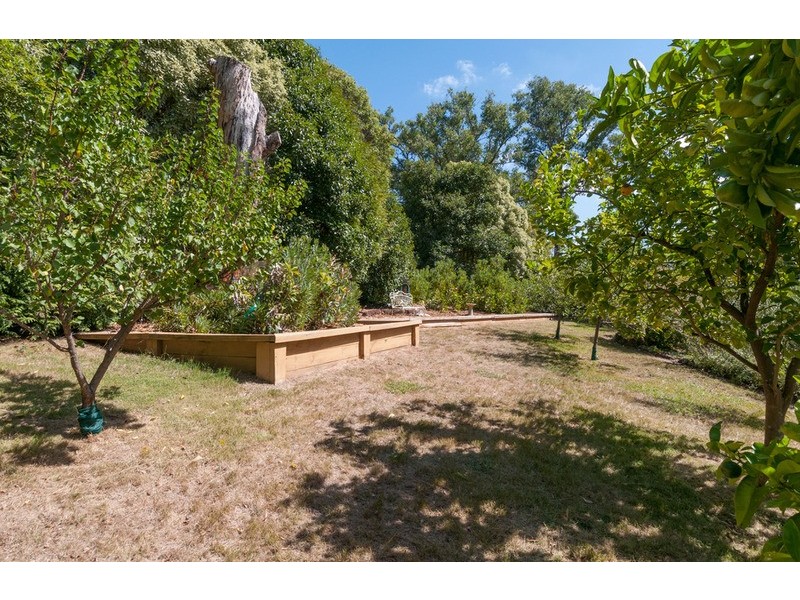 9 Clegg  Road, Mount Evelyn VIC 3796