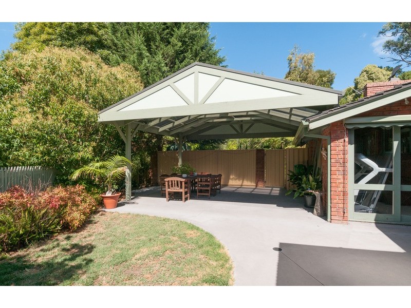 9 Clegg  Road, Mount Evelyn VIC 3796