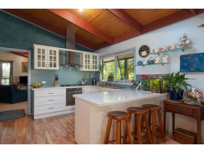 11 Heath Avenue, Mount Evelyn VIC 3796