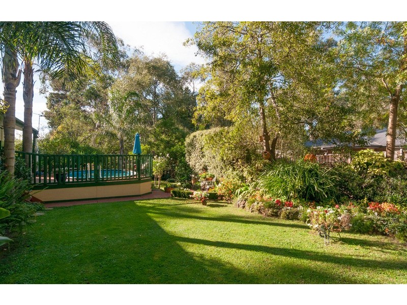 11 Heath Avenue, Mount Evelyn VIC 3796