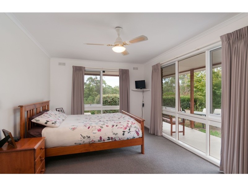 34 Bell Street, Seville VIC 3139