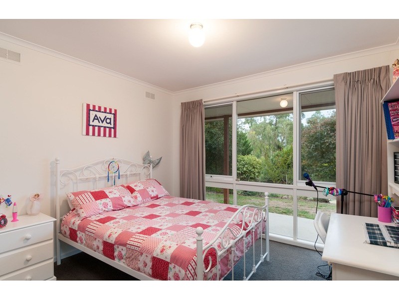 34 Bell Street, Seville VIC 3139