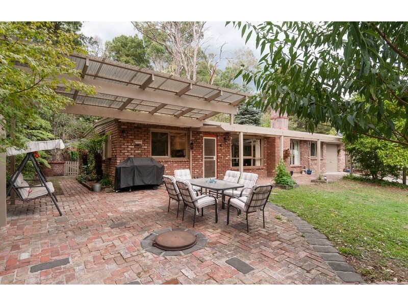 9  Borang Avenue, Mount Evelyn VIC 3796