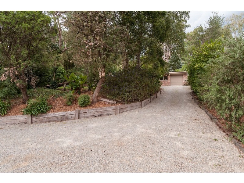 9  Borang Avenue, Mount Evelyn VIC 3796