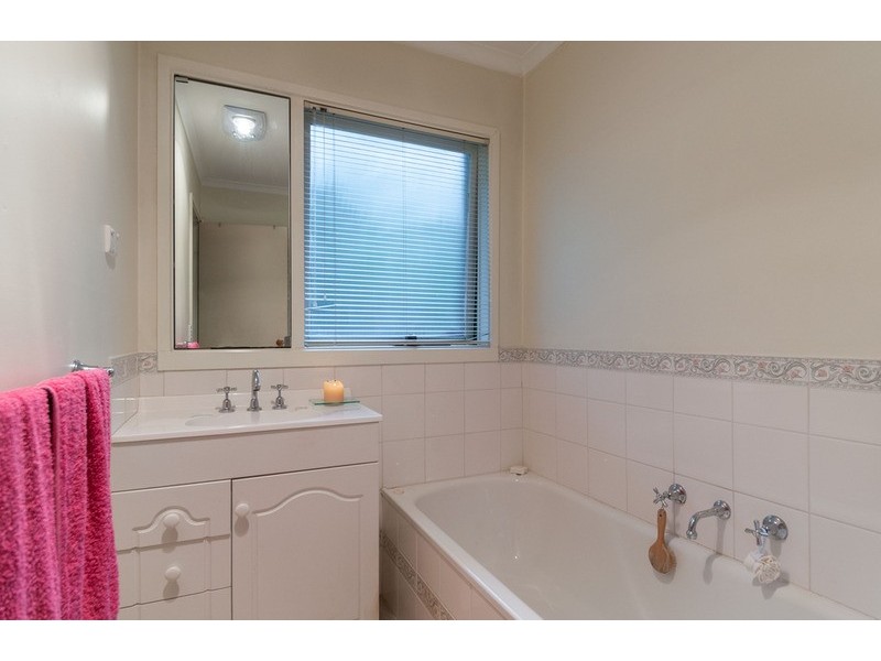1/18 Joy Avenue, Mount Evelyn VIC 3796