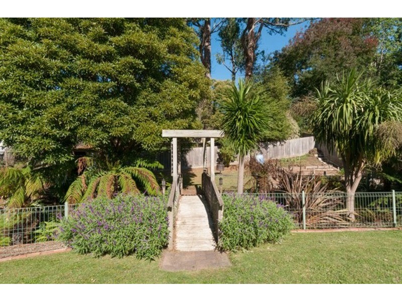 84 Bailey  Road, Mount Evelyn VIC 3796