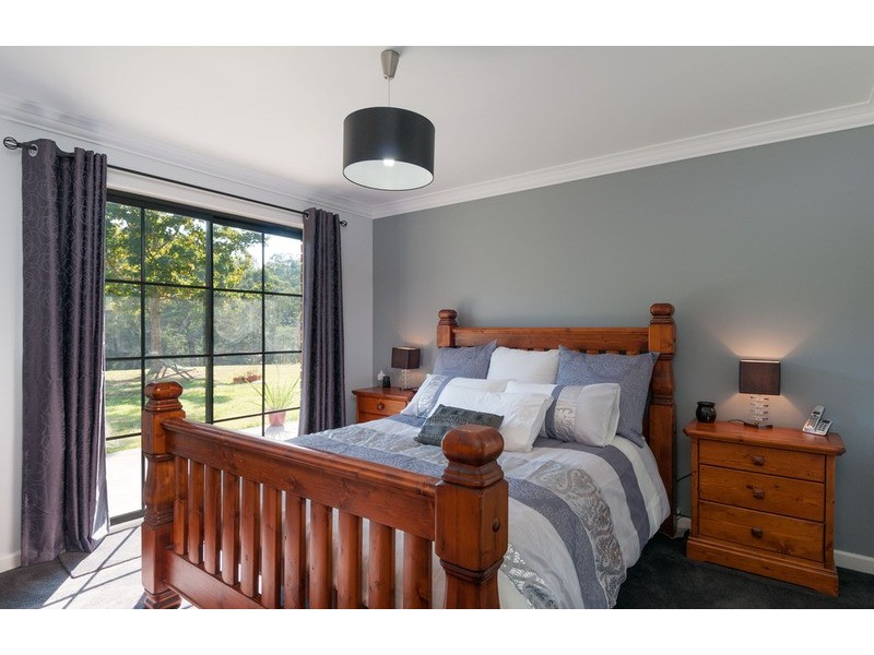 35 Phillip Road, Woori Yallock VIC 3139