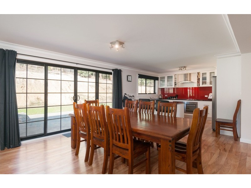 35 Phillip Road, Woori Yallock VIC 3139