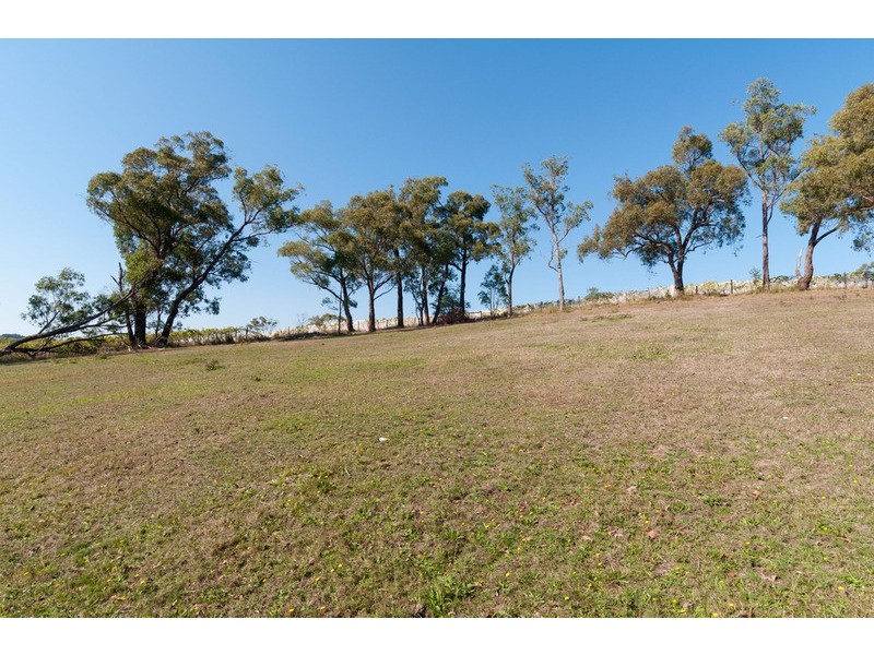 35 Phillip Road, Woori Yallock VIC 3139