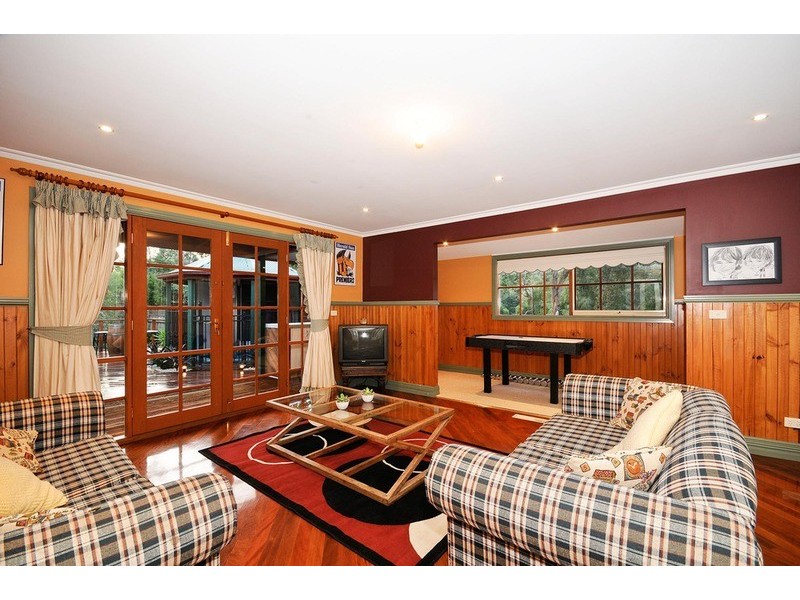 37 Rangeview Road, Mount Evelyn VIC 3796