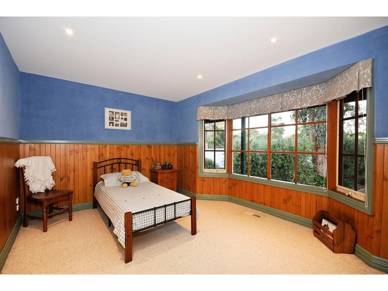 37 Rangeview Road, Mount Evelyn VIC 3796