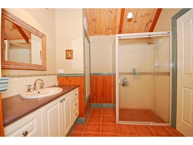 37 Rangeview Road, Mount Evelyn VIC 3796