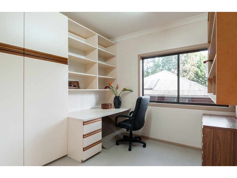 12 Rowe Street, Montrose VIC 3765