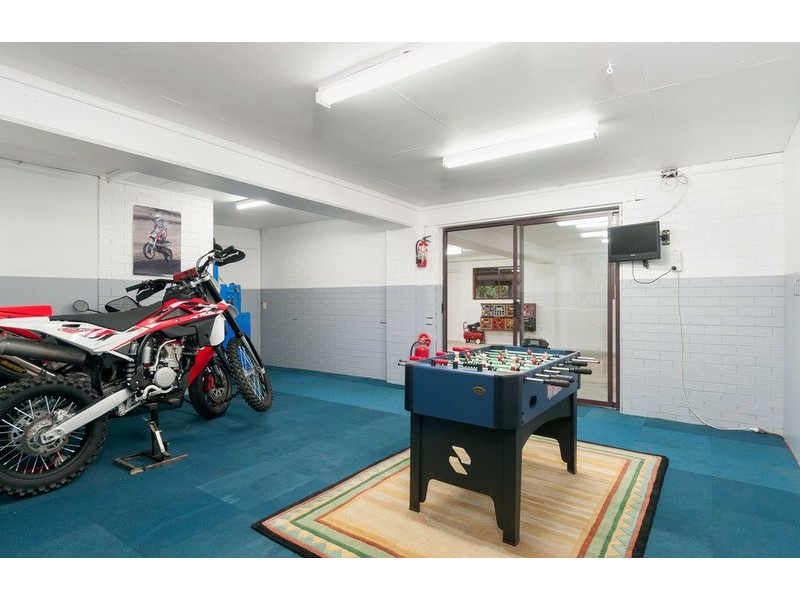 12 Rowe Street, Montrose VIC 3765