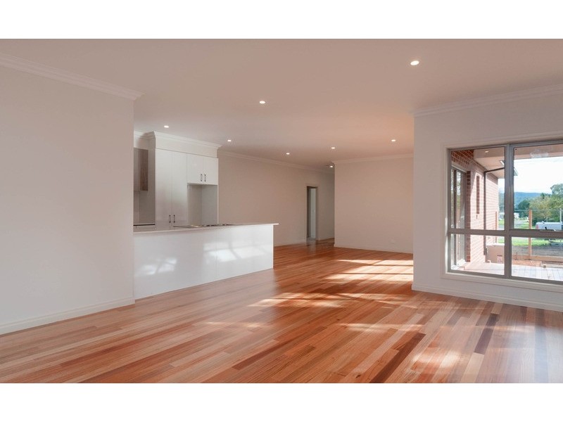 1&2/17 Marna Street, Healesville VIC 3777