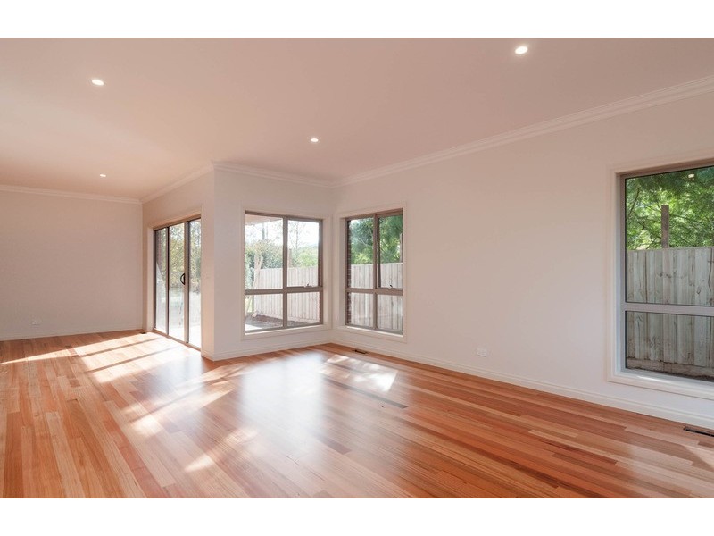 1&2/17 Marna Street, Healesville VIC 3777