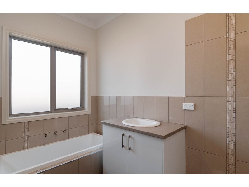 1&2/17 Marna Street, Healesville VIC 3777