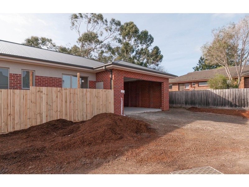 1&2/17 Marna Street, Healesville VIC 3777