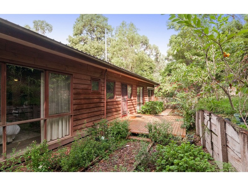 86 Charles Road, Lilydale VIC 3140