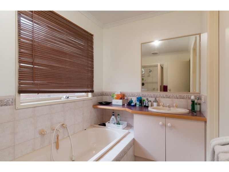 47 Margaret Street, Kilsyth VIC 3137