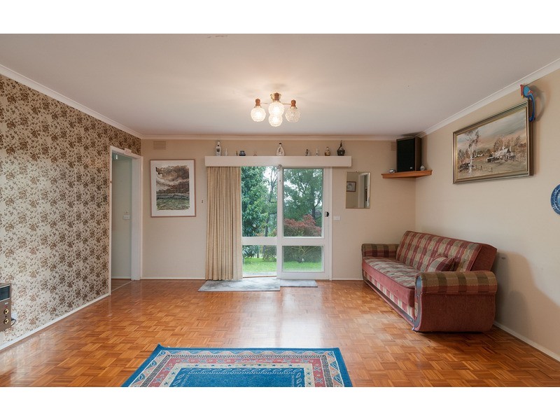 64 Fernhill Road, Mount Evelyn VIC 3796