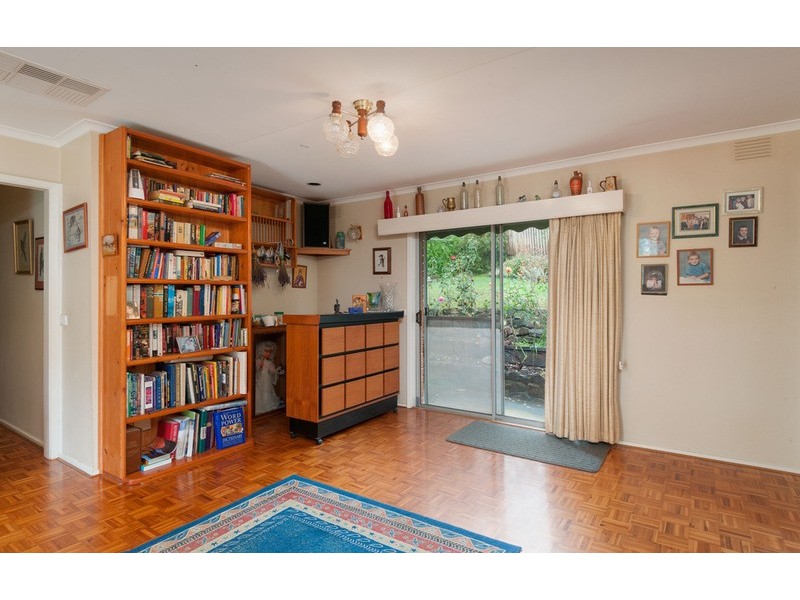 64 Fernhill Road, Mount Evelyn VIC 3796