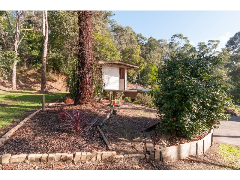 98 Charles Road, Lilydale VIC 3140