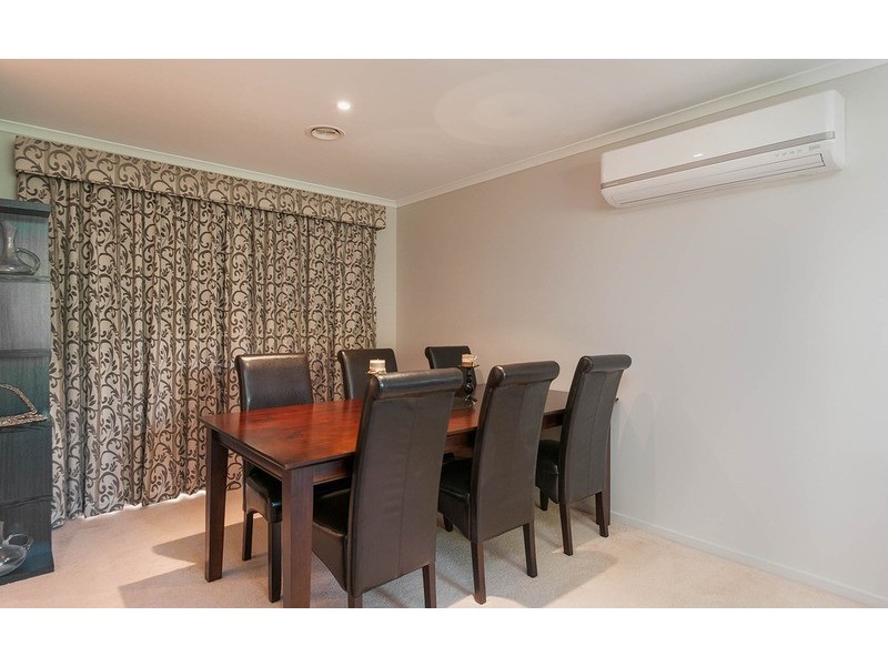 8 Haven Court, Mooroolbark VIC 3138