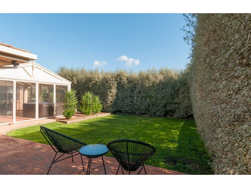 8 Haven Court, Mooroolbark VIC 3138