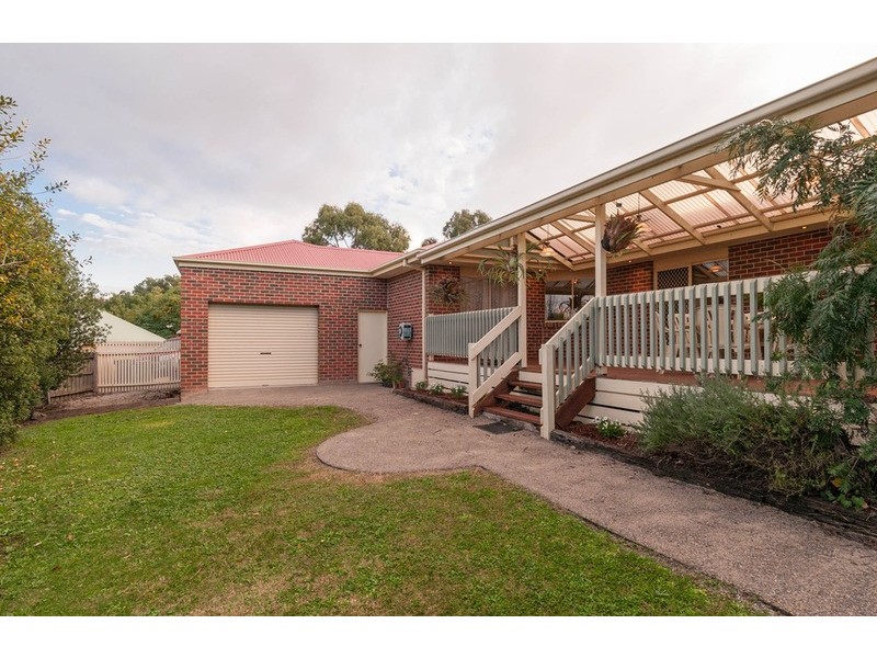 5 Katherine Place, Mount Evelyn VIC 3796