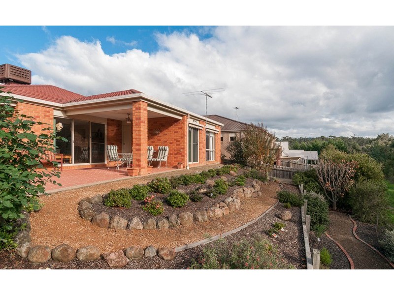 27 Galera Court, Wandin North VIC 3139