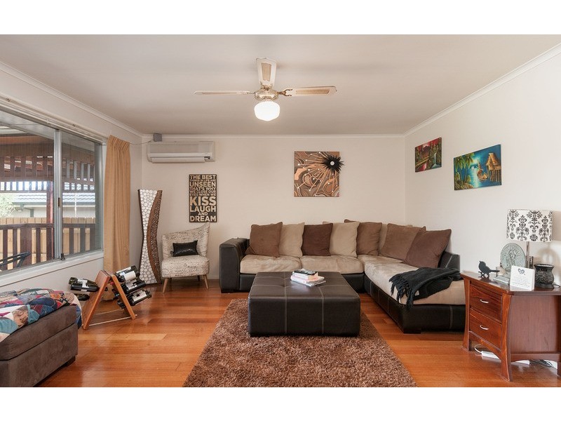 1/15 Nolan Avenue, Mooroolbark VIC 3138
