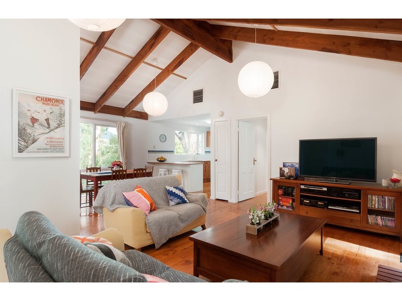 55 Railway Road, Mount Evelyn VIC 3796