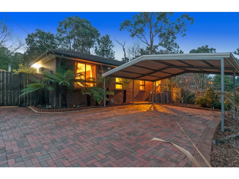 9 Wilma Avenue, Seville East VIC 3139