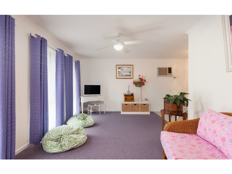 11 Valley Road, Seville VIC 3139