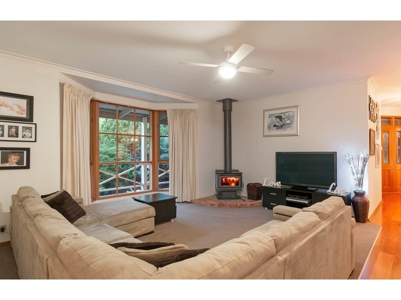 10 Fuller Road, Mount Evelyn VIC 3796