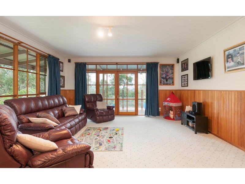 10 Fuller Road, Mount Evelyn VIC 3796