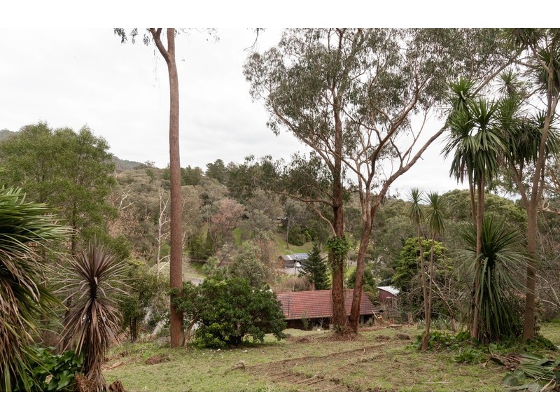 33 Inverness Road, Mount Evelyn VIC 3796