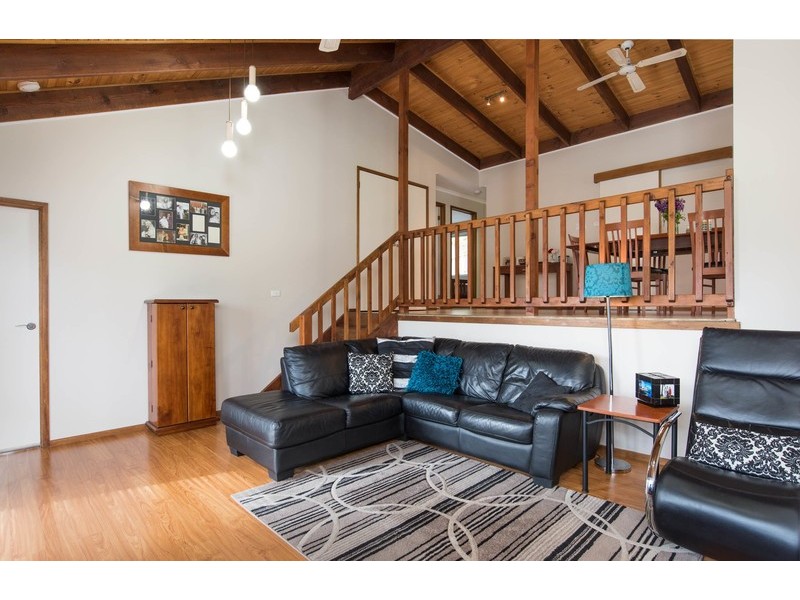 66 Commercial Road, Mount Evelyn VIC 3796